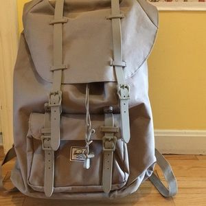 tan hershel backpack